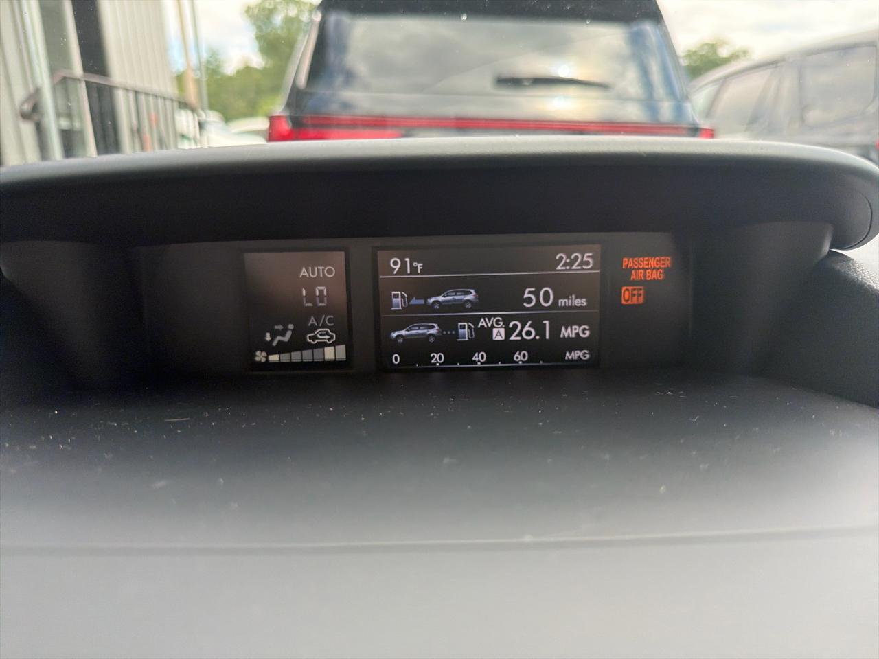 Subaru Forester 2.5i Limited CVT 2017