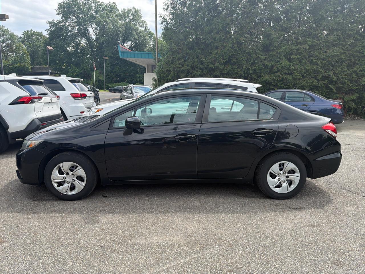 Honda Civic Sedan 4dr CVT LX 2015