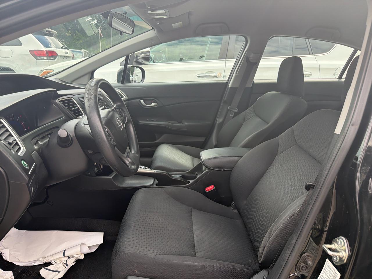 Honda Civic Sedan 4dr CVT LX 2015