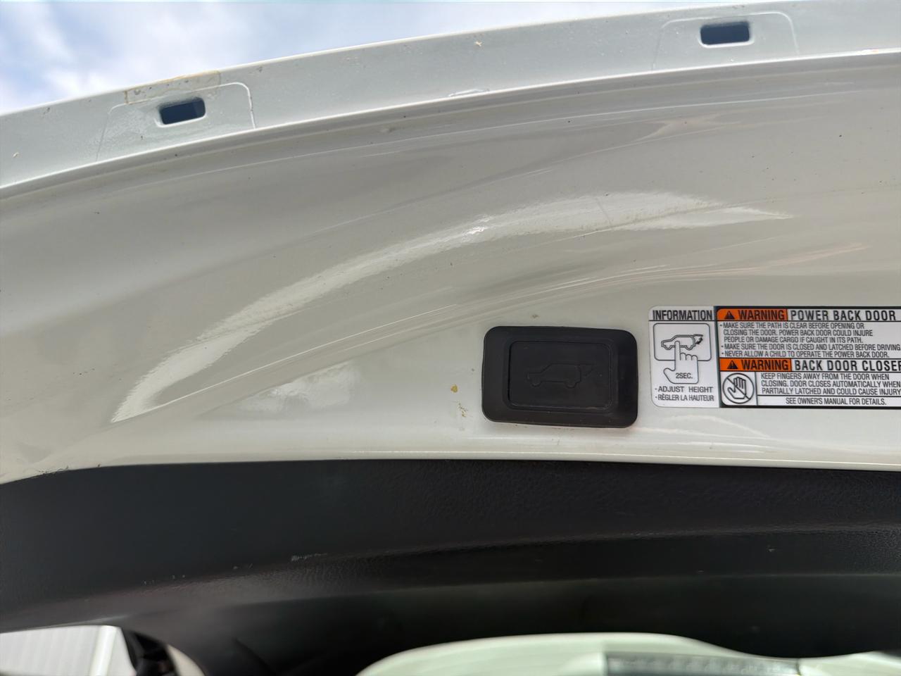 Toyota RAV4 AWD 4dr Limited (Natl) 2016