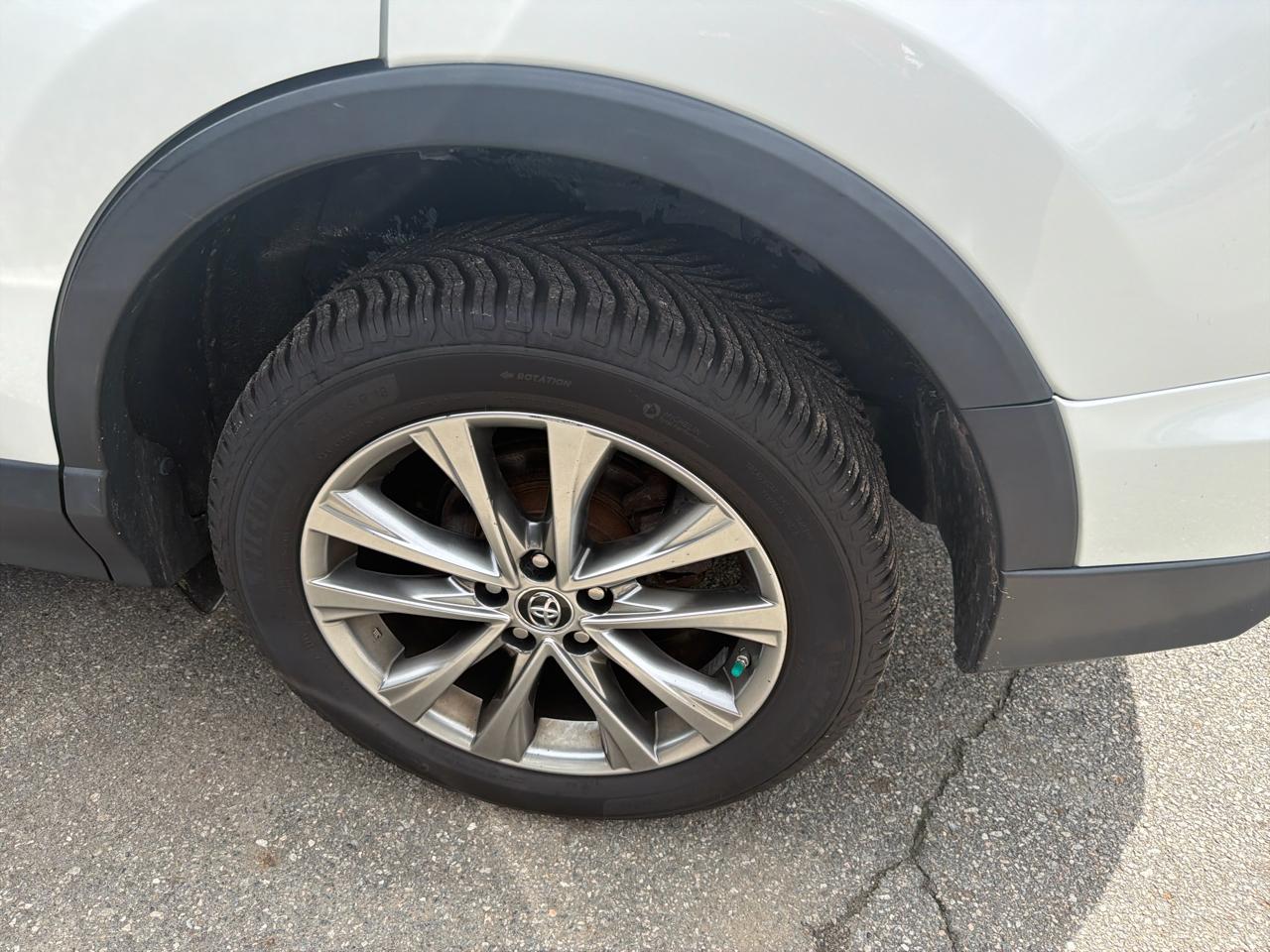 Toyota RAV4 AWD 4dr Limited (Natl) 2016