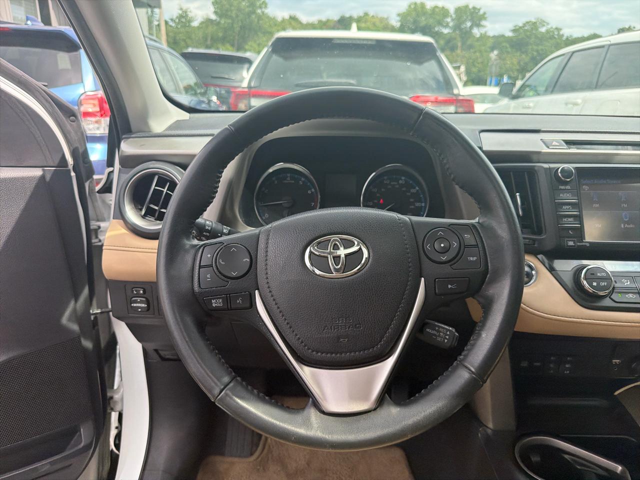 Toyota RAV4 AWD 4dr Limited (Natl) 2016