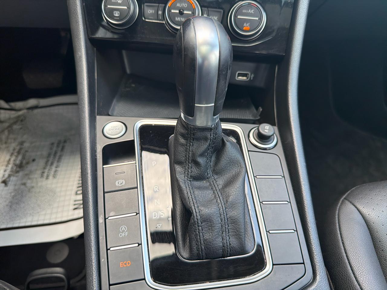Volkswagen Jetta SE Auto w/ULEV 2019