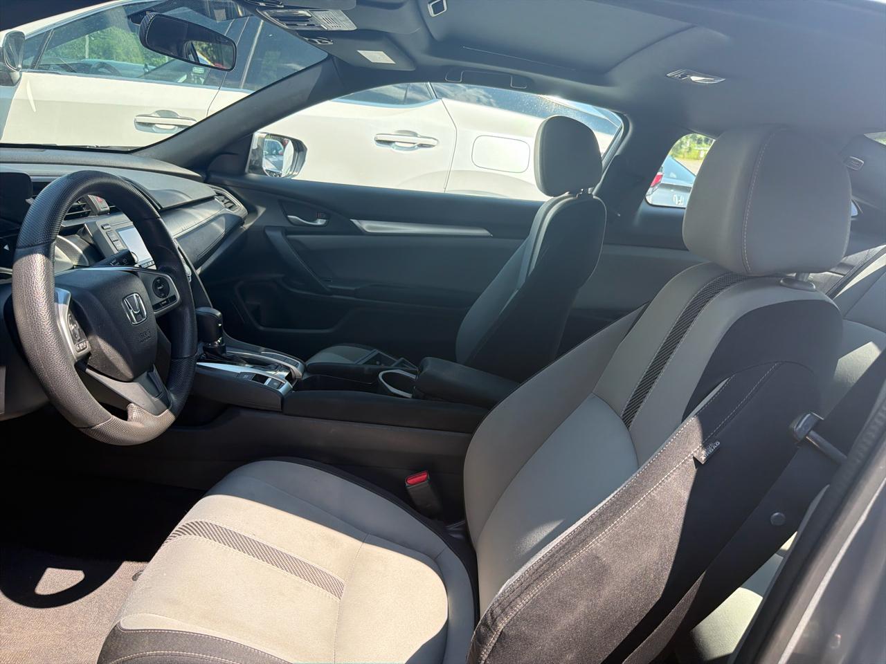 Honda Civic Coupe 2dr CVT LX-P 2016