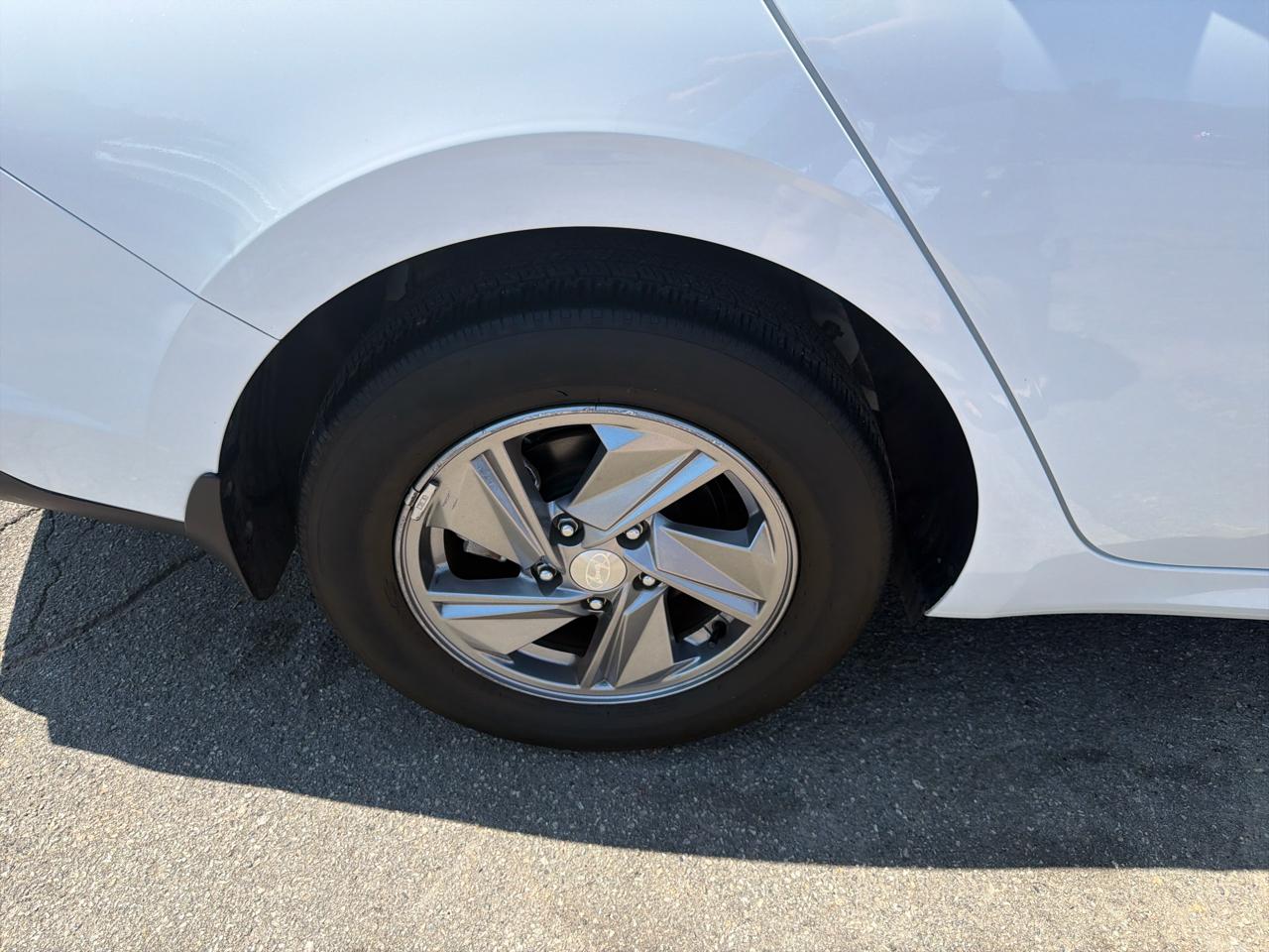 Hyundai Elantra SE IVT 2024