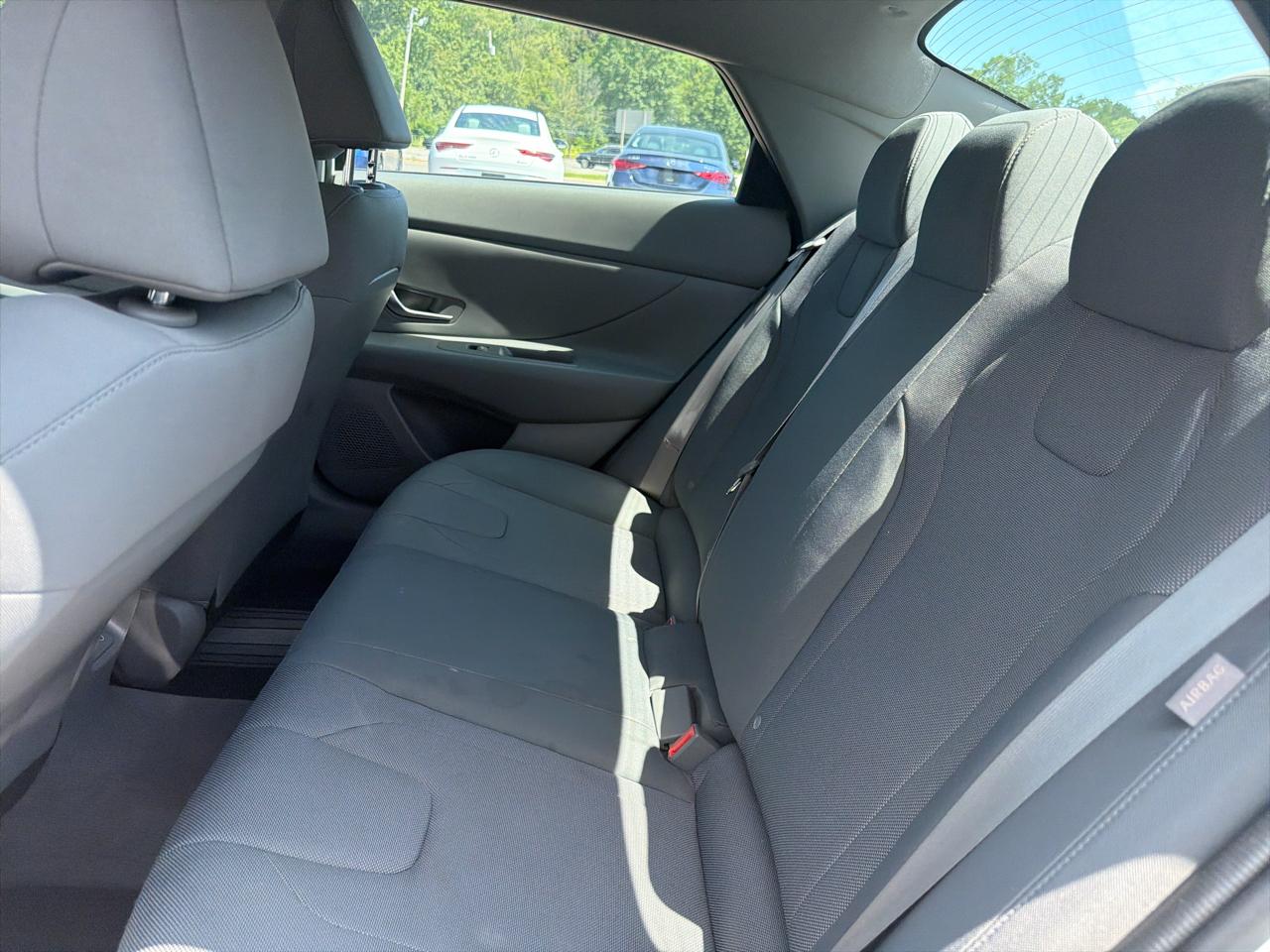 Hyundai Elantra SE IVT 2024