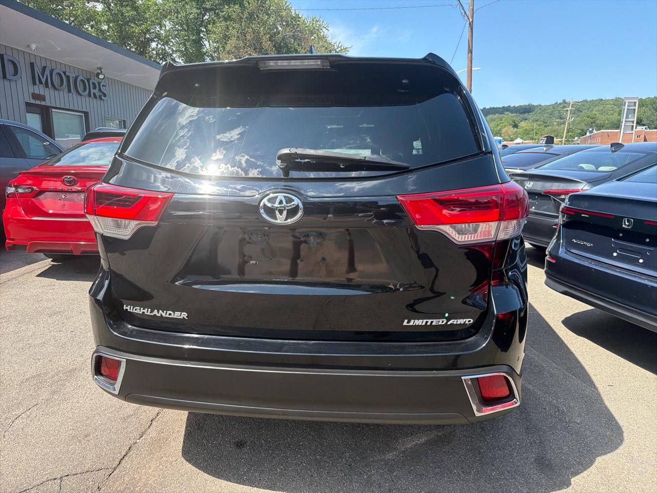 Toyota Highlander Limited V6 AWD (Natl) 2018