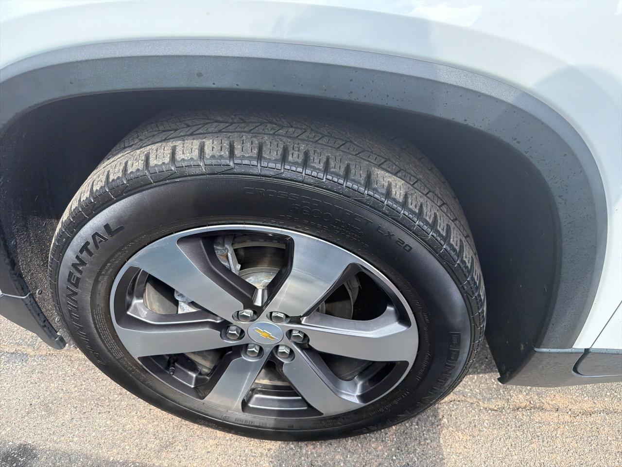 Chevrolet Traverse AWD 4dr LT Leather 2021