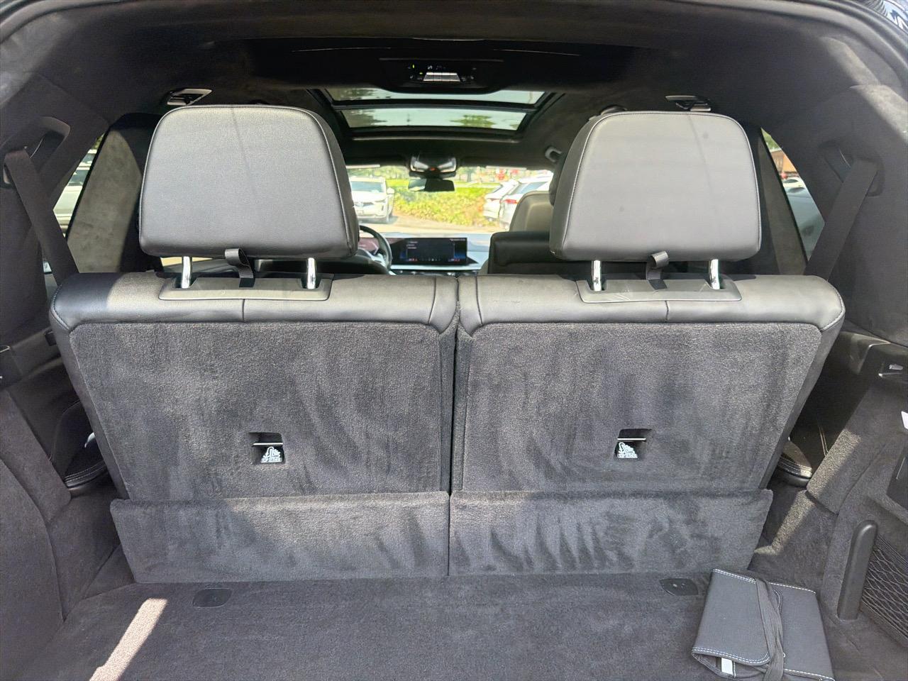 BMW X7 xDrive40i Sports Activity Vehicle 2024