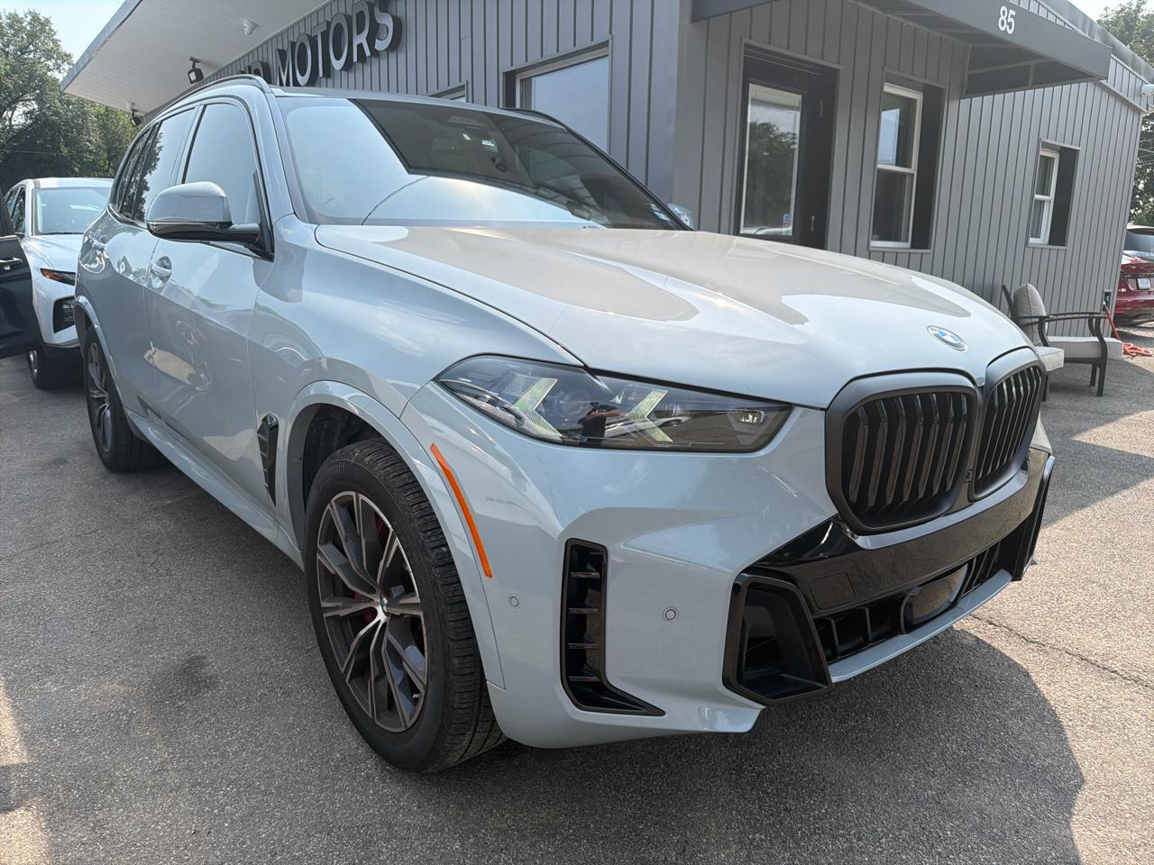 BMW X5 sDrive40i Sports Activity Vehicle 2024