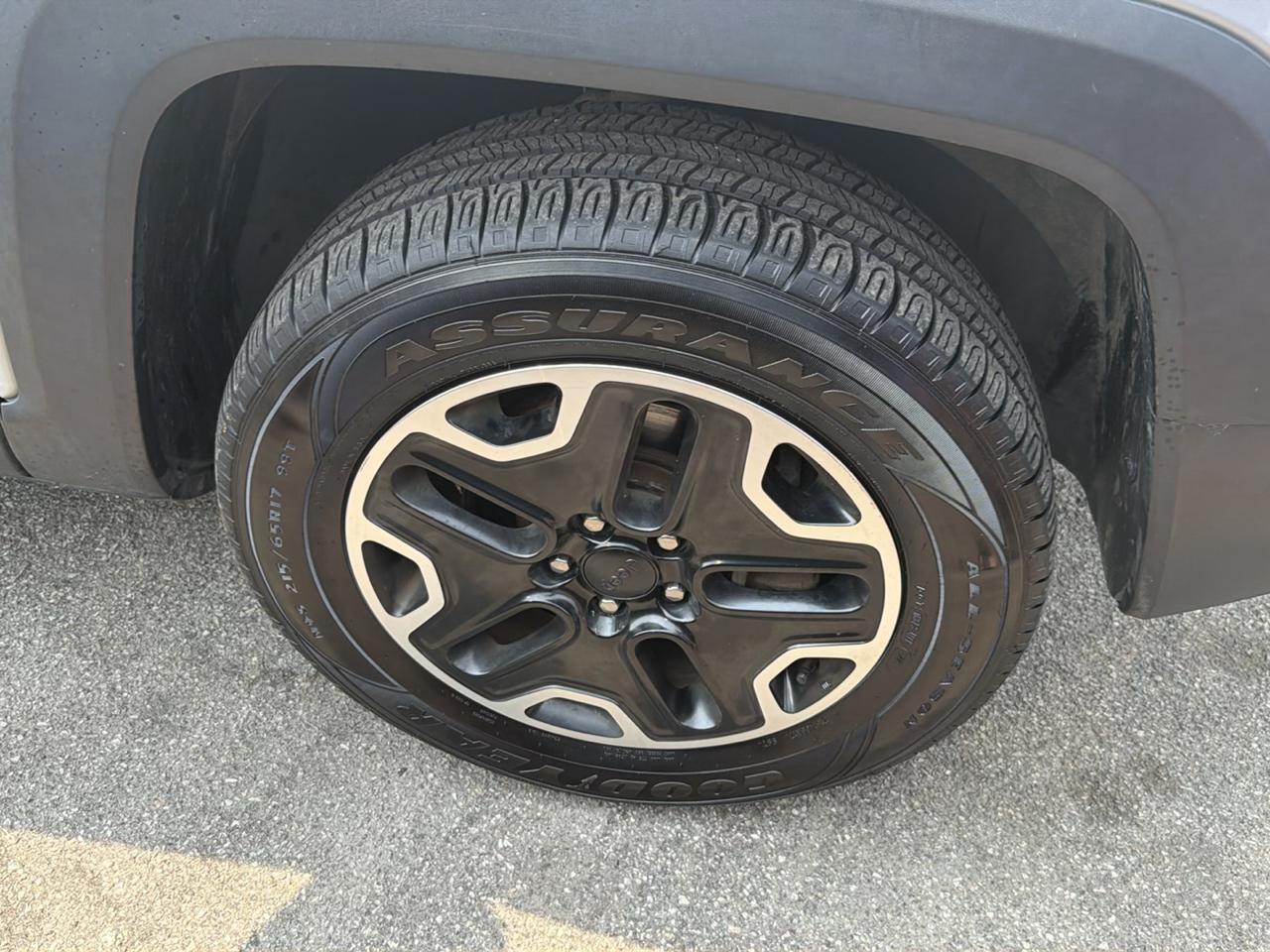 Jeep Renegade 4WD 4dr Trailhawk 2016