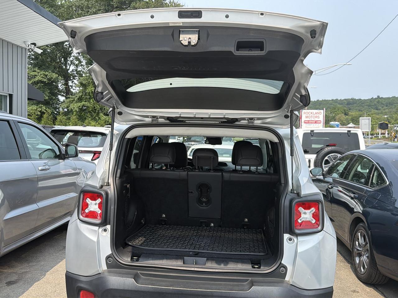Jeep Renegade 4WD 4dr Trailhawk 2016