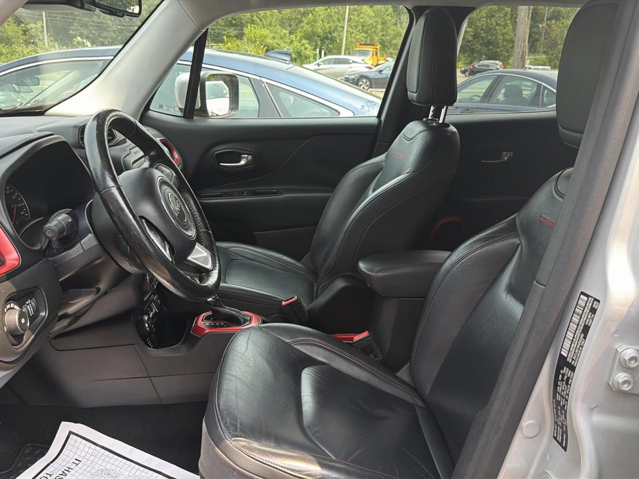 Jeep Renegade 4WD 4dr Trailhawk 2016
