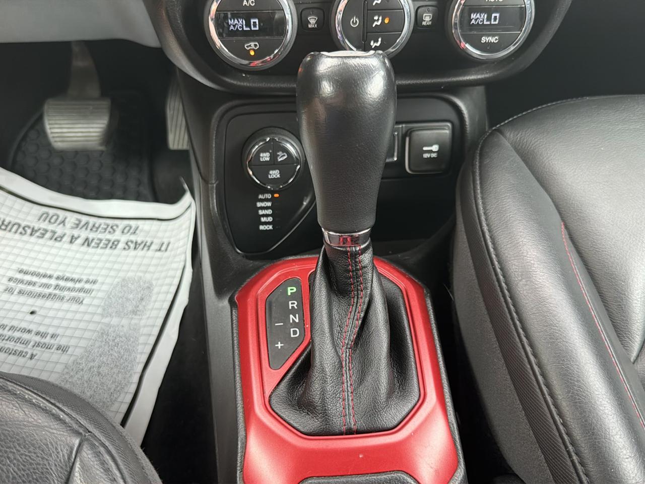 Jeep Renegade 4WD 4dr Trailhawk 2016