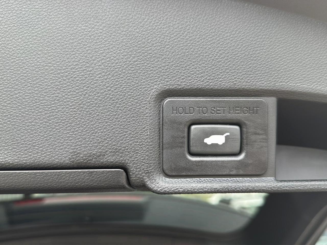 Acura RDX SH-AWD w/A-Spec Advance Package 2024