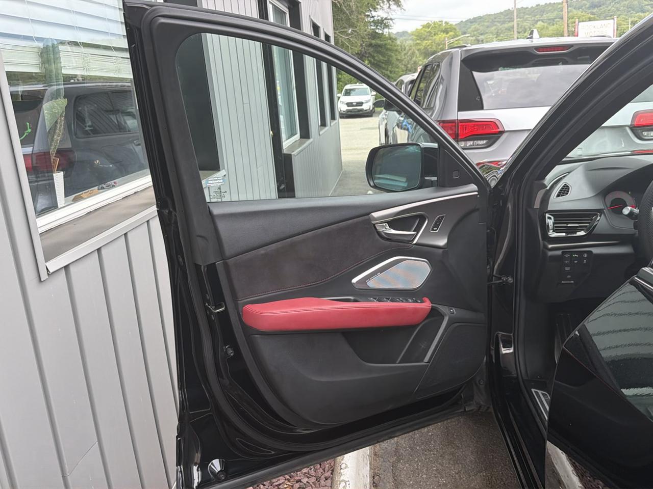 Acura RDX SH-AWD w/A-Spec Advance Package 2024
