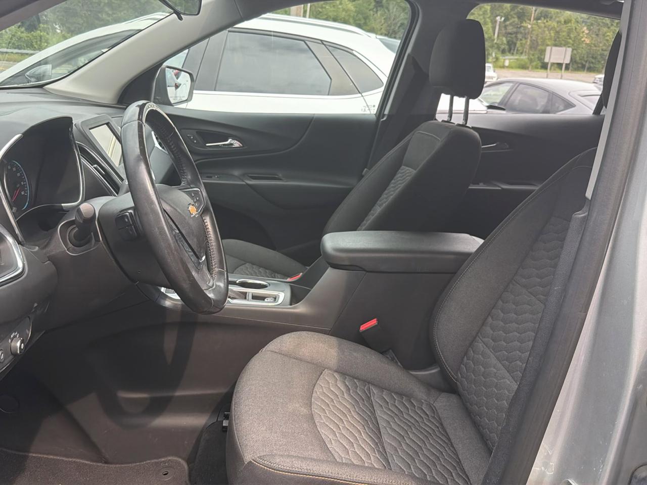 Chevrolet Equinox AWD 4dr LT w/1LT 2019