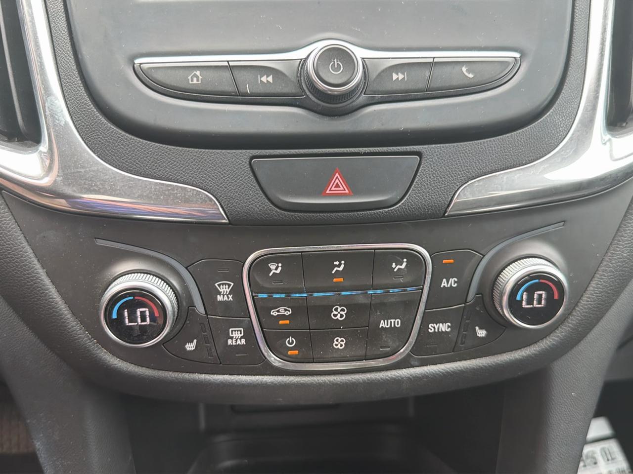 Chevrolet Equinox AWD 4dr LT w/1LT 2019