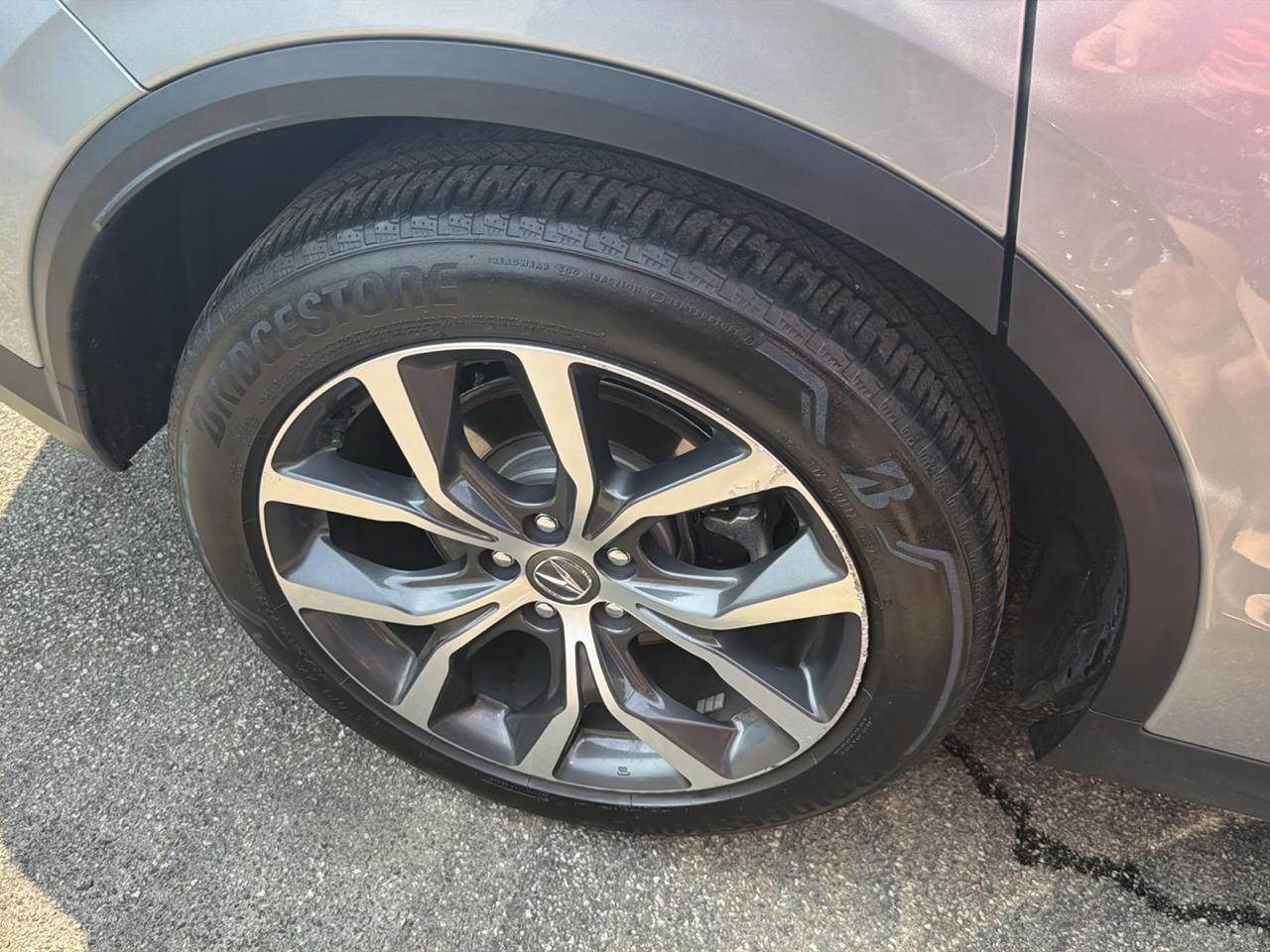 Acura MDX SH-AWD w/Technology Package 2023