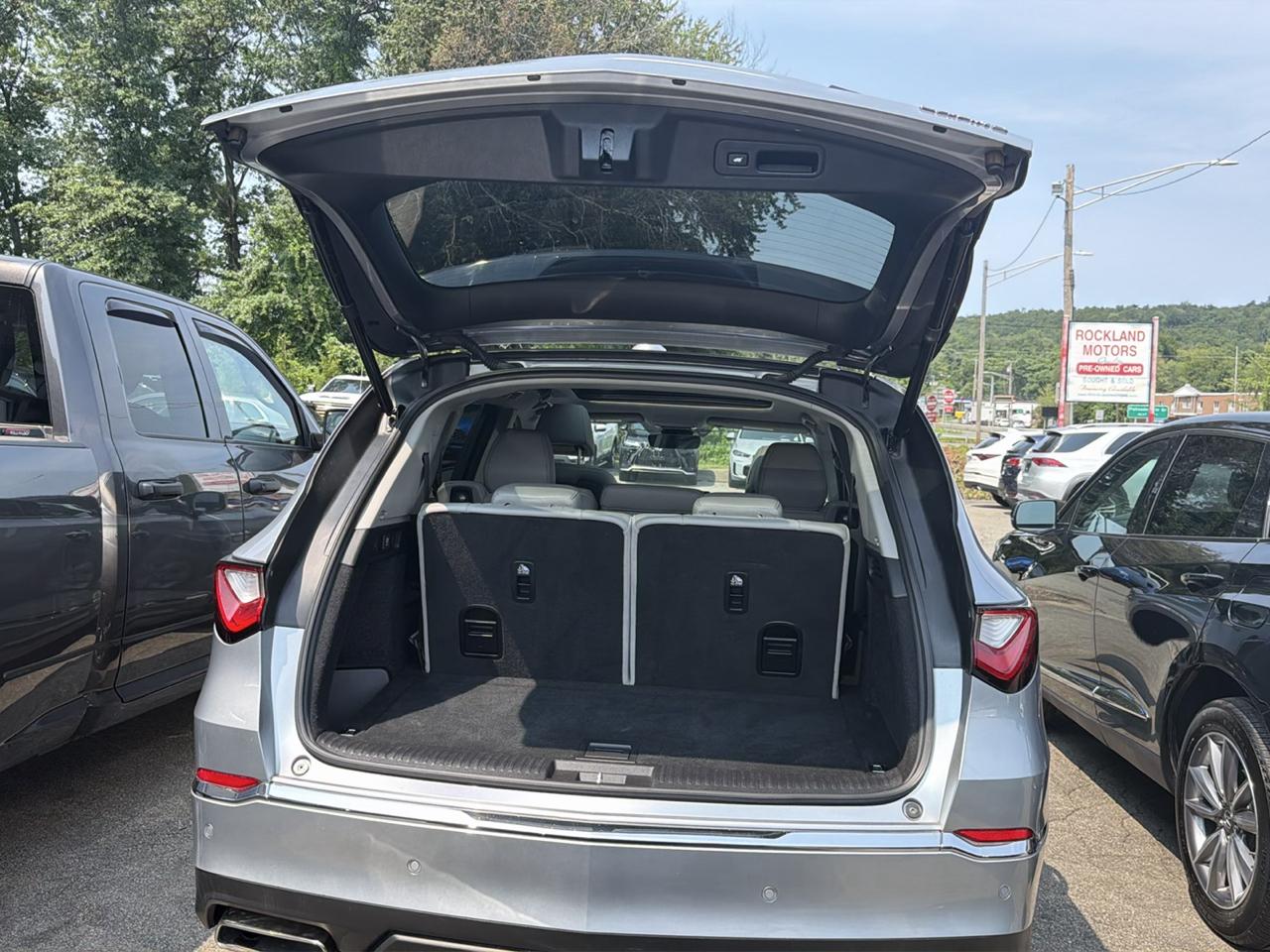 Acura MDX SH-AWD w/Technology Package 2023