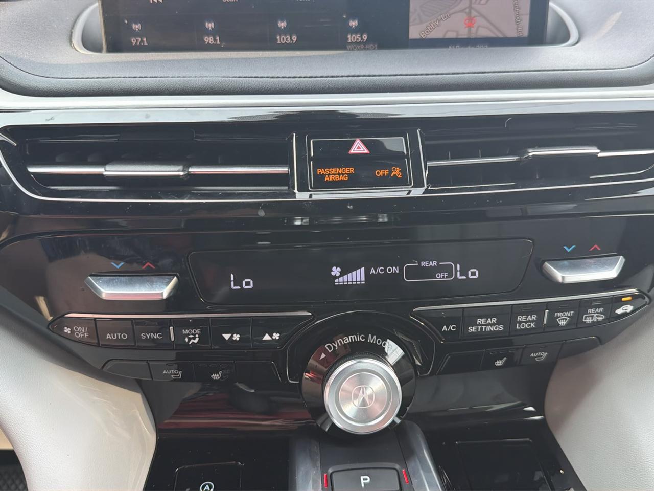 Acura MDX SH-AWD w/Technology Package 2023
