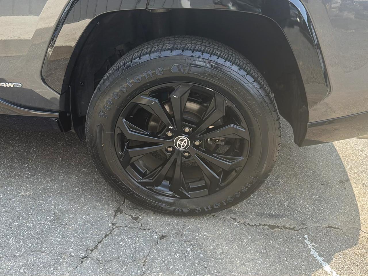Toyota RAV4 Hybrid XSE AWD (Natl) 2023