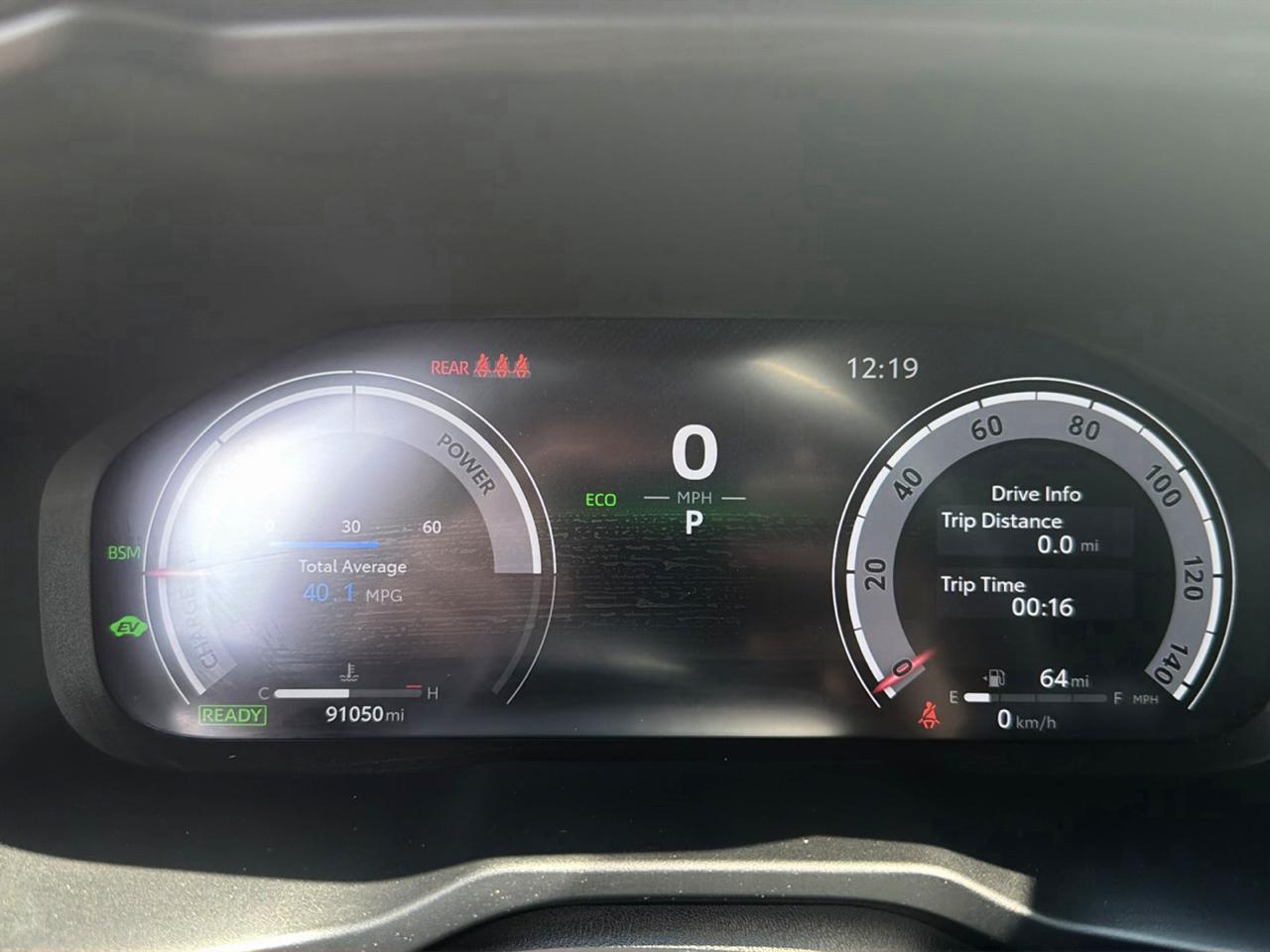Toyota RAV4 Hybrid XSE AWD (Natl) 2023