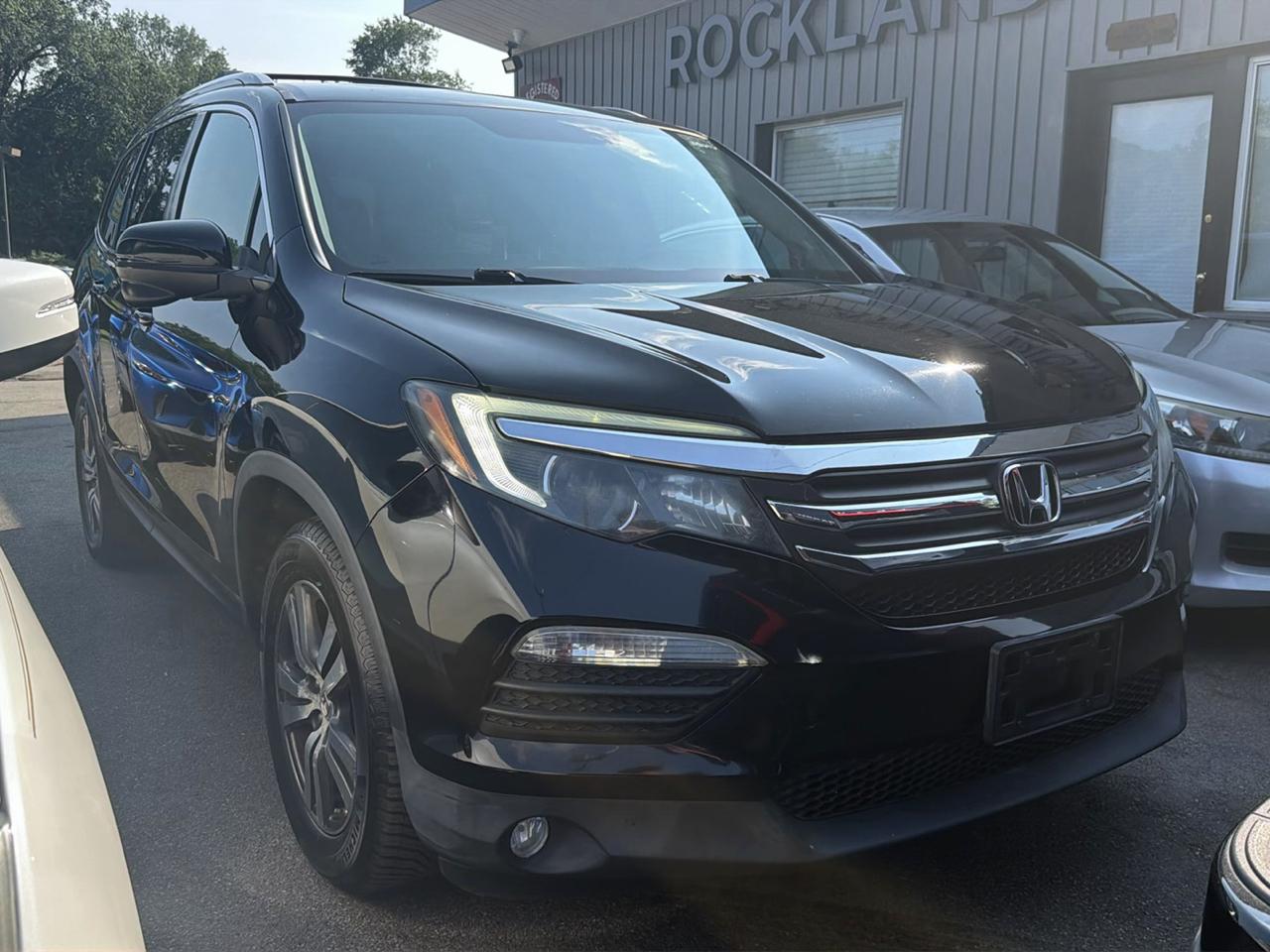 Honda Pilot EX-L w/Navigation AWD 2017