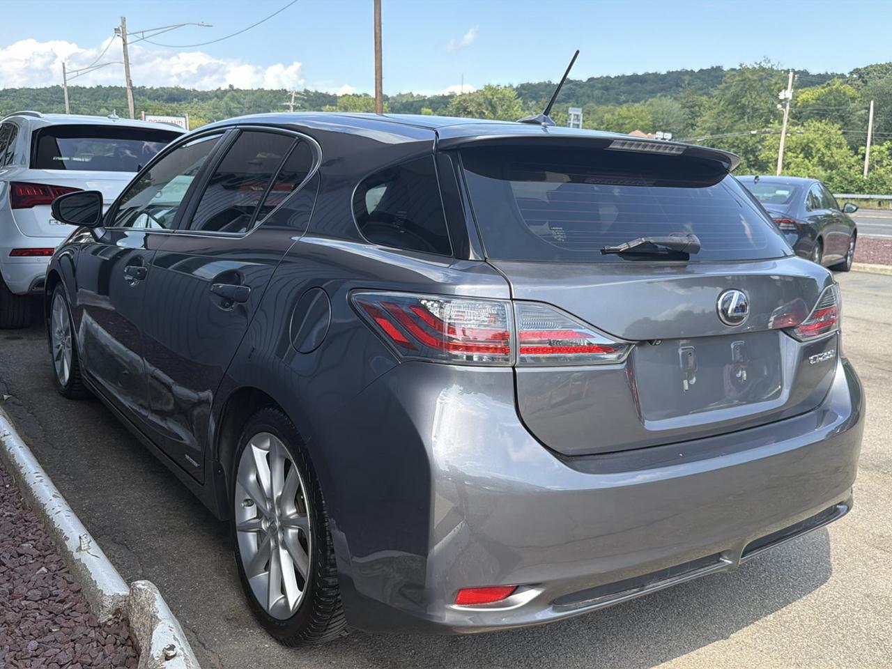 Lexus CT 200h 5dr Sdn Hybrid 2013