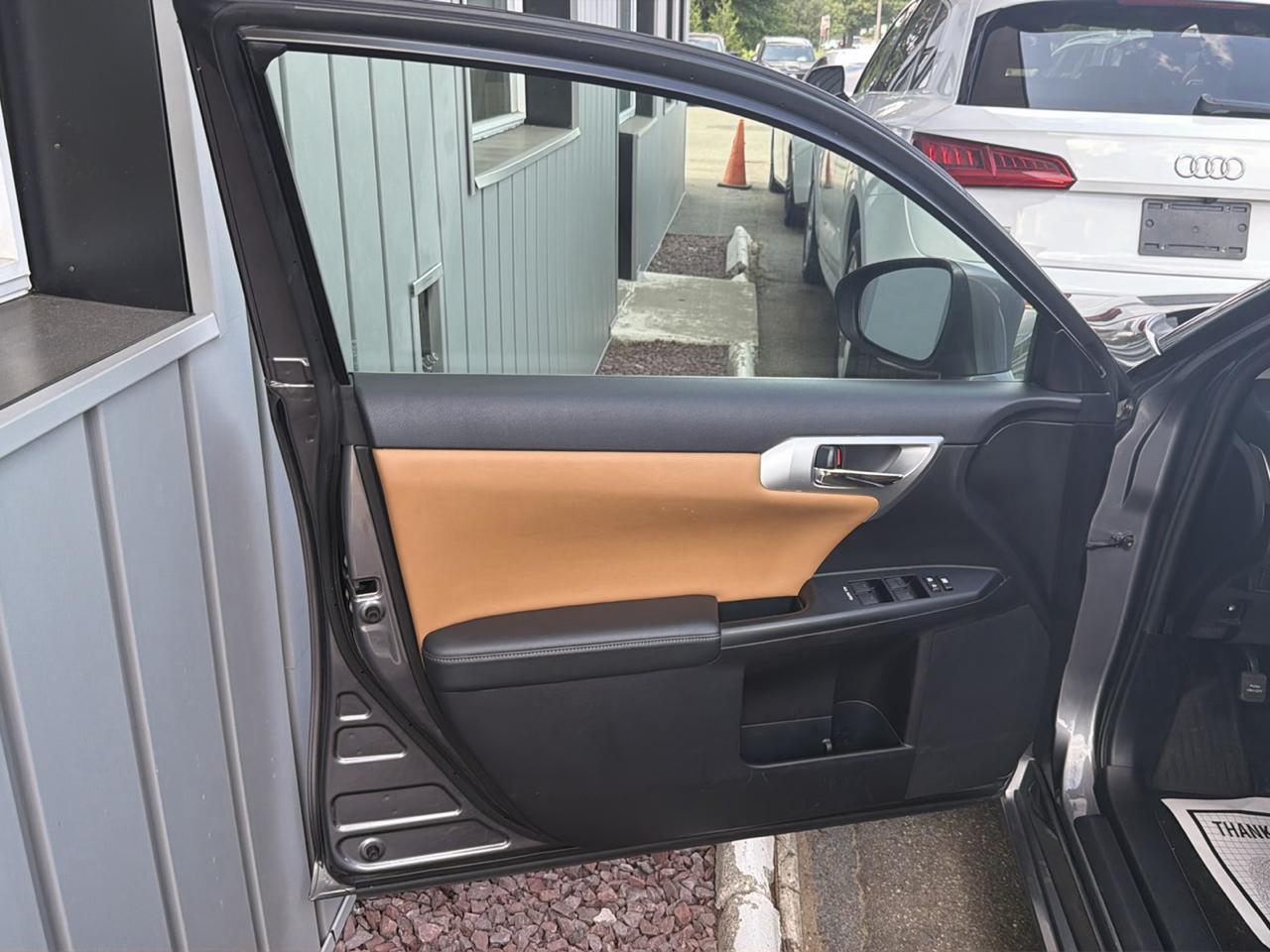 Lexus CT 200h 5dr Sdn Hybrid 2013