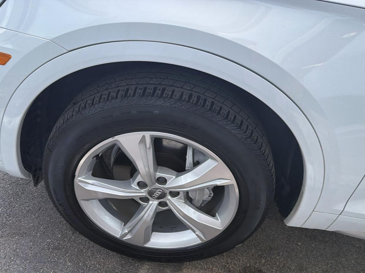 Audi Q5 Premium Plus 45 TFSI quattro 2020
