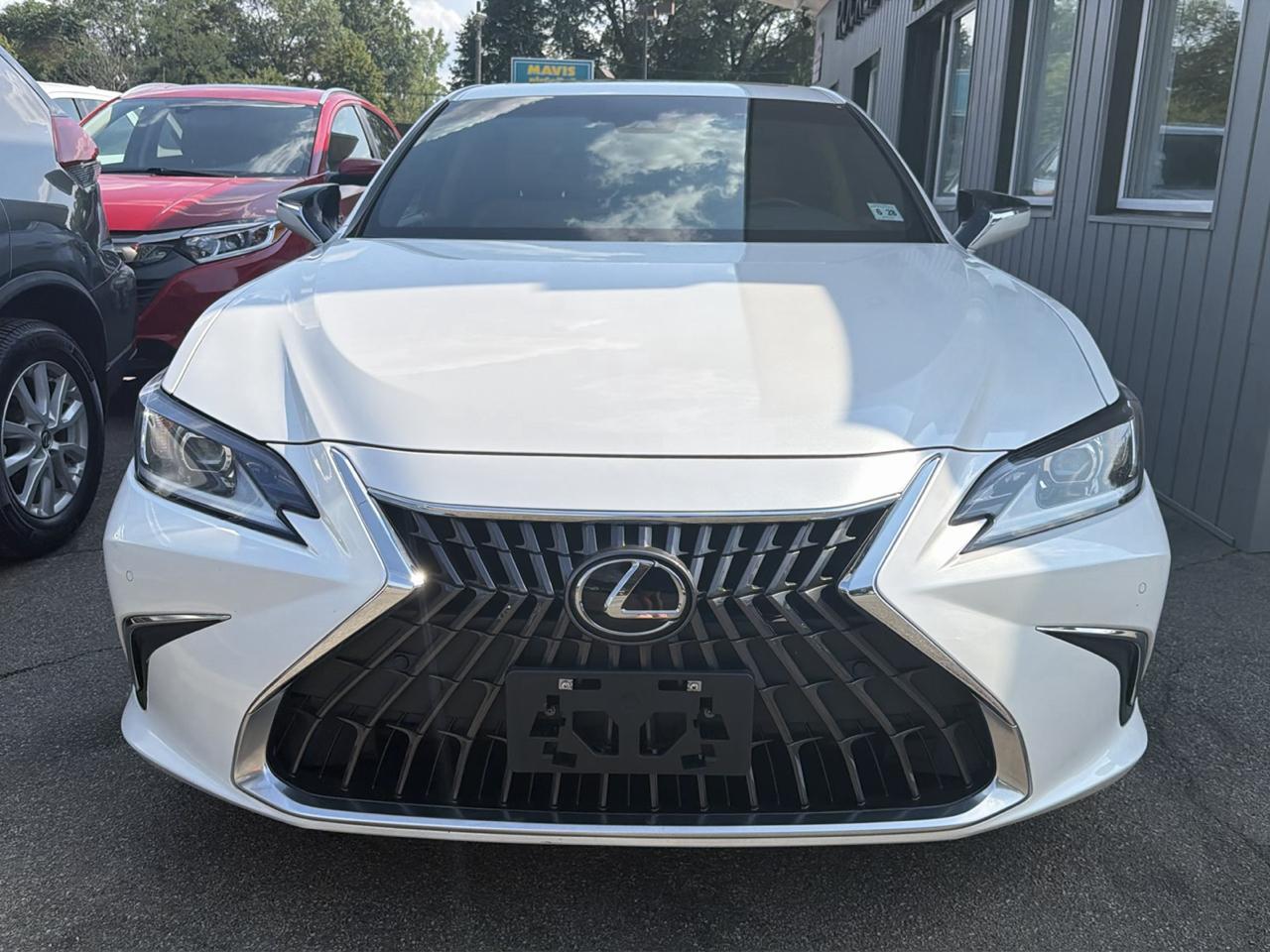Lexus ES ES 350 FWD 2023
