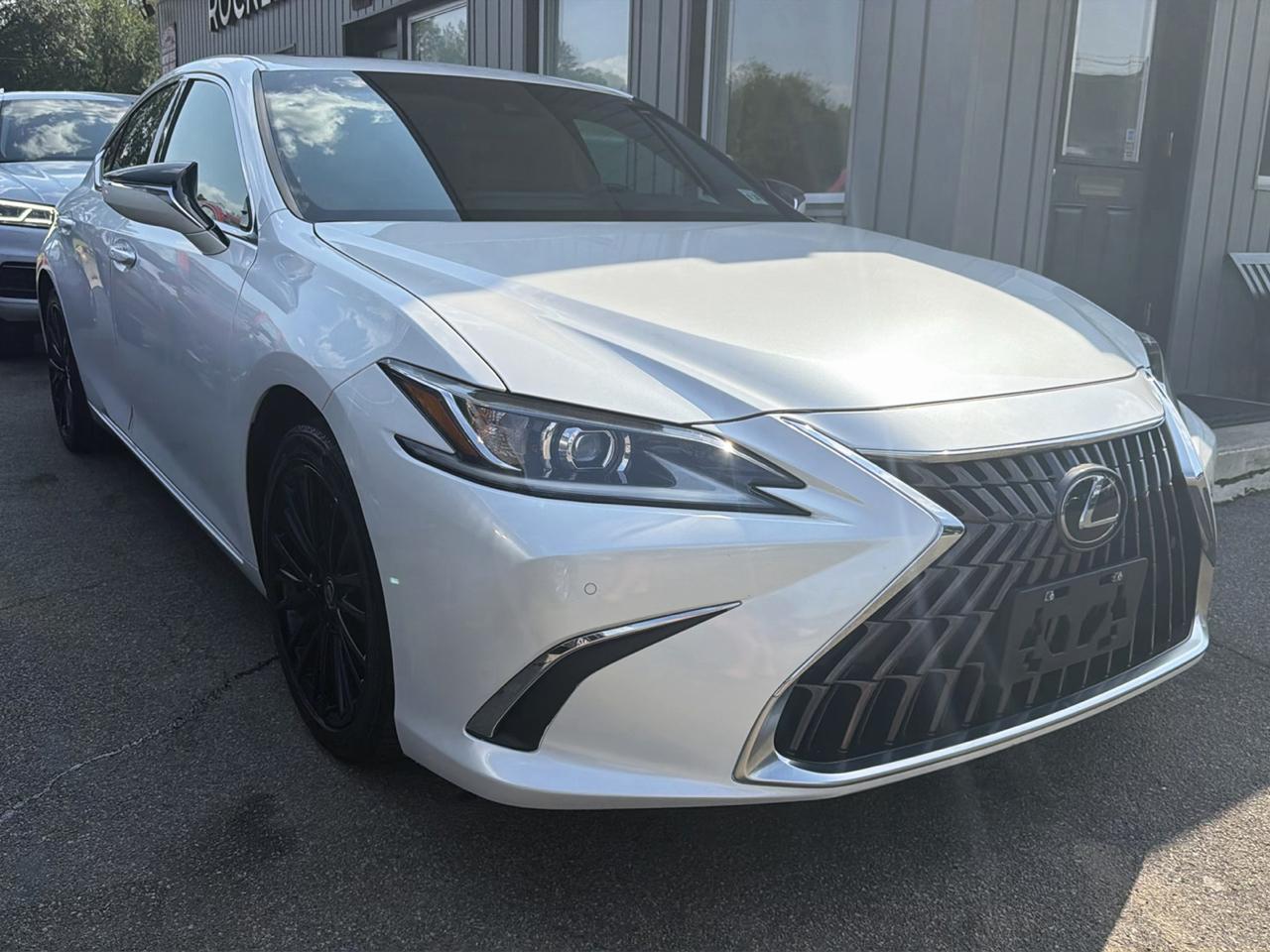 Lexus ES ES 350 FWD 2023