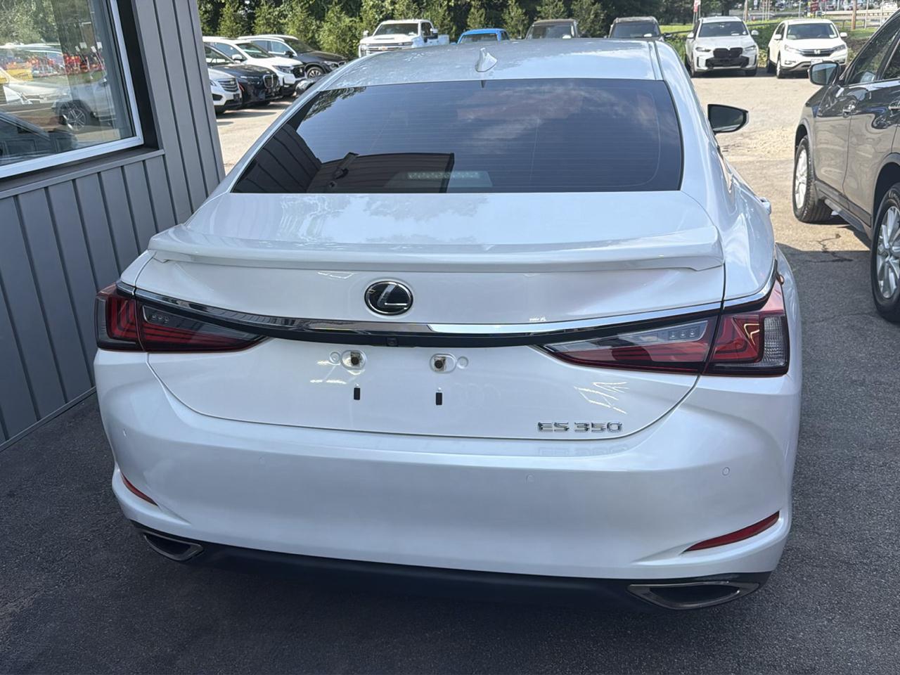 Lexus ES ES 350 FWD 2023