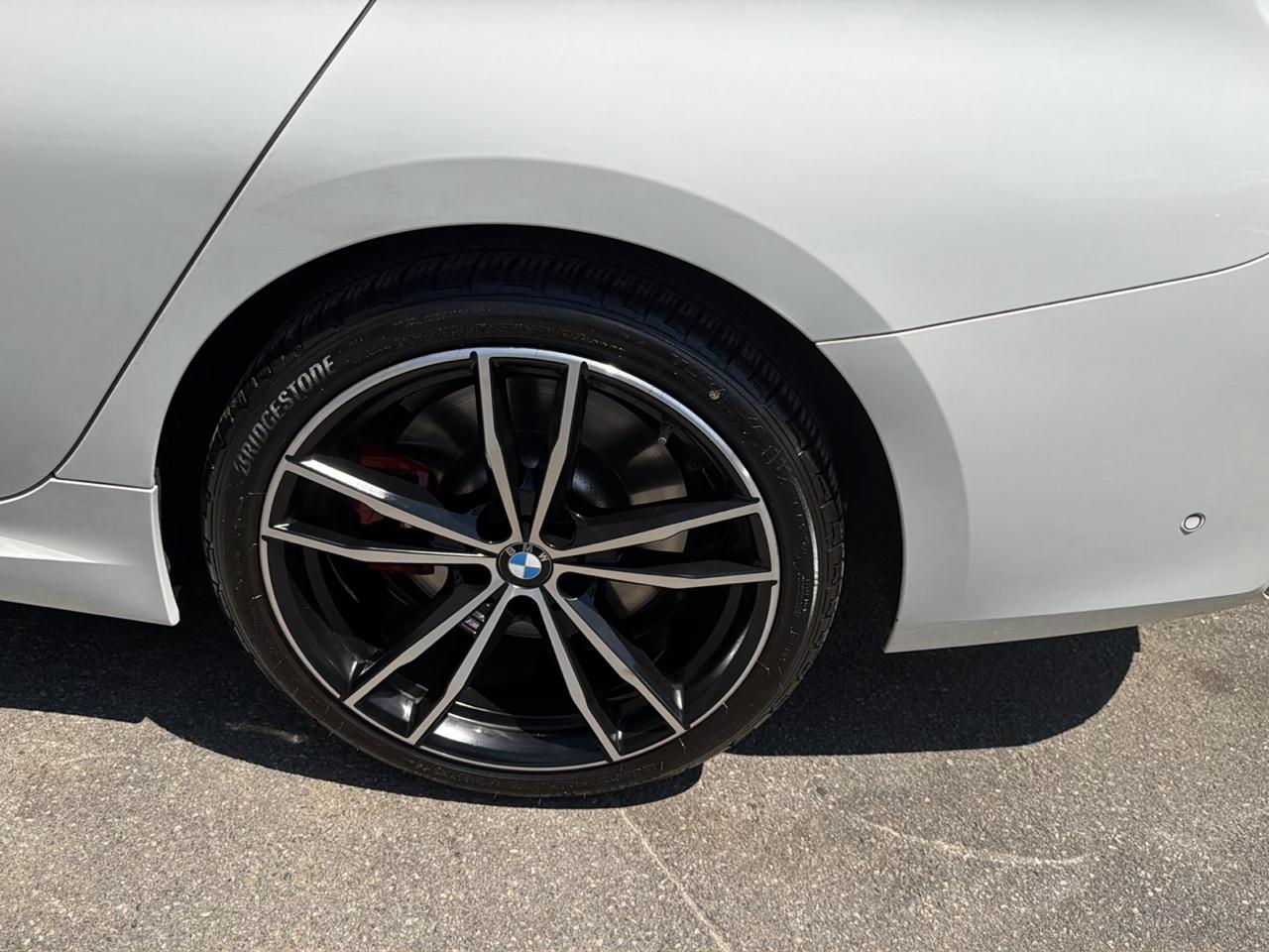 BMW 3 Series 330i xDrive Sedan 2023