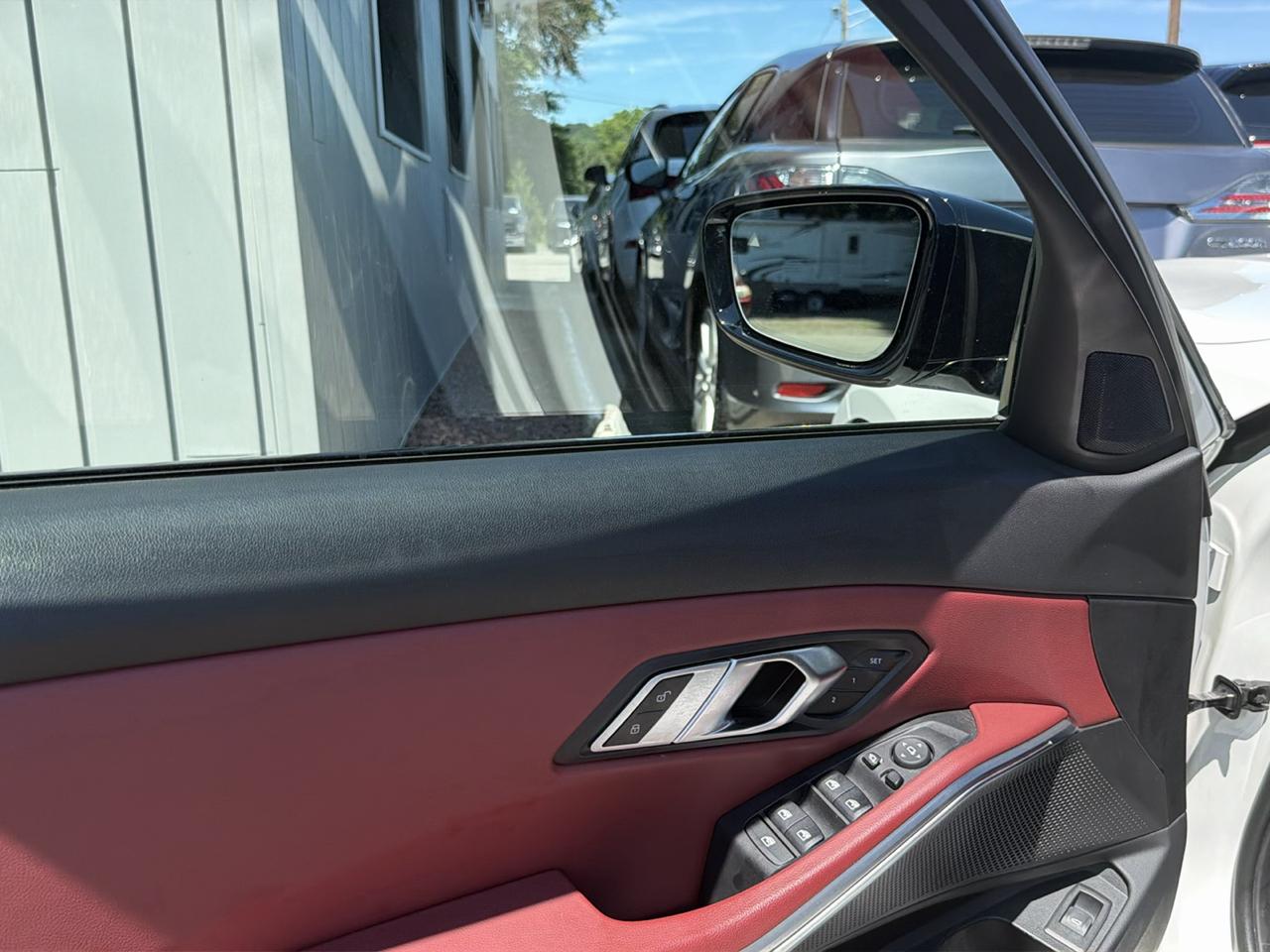 BMW 3 Series 330i xDrive Sedan 2023