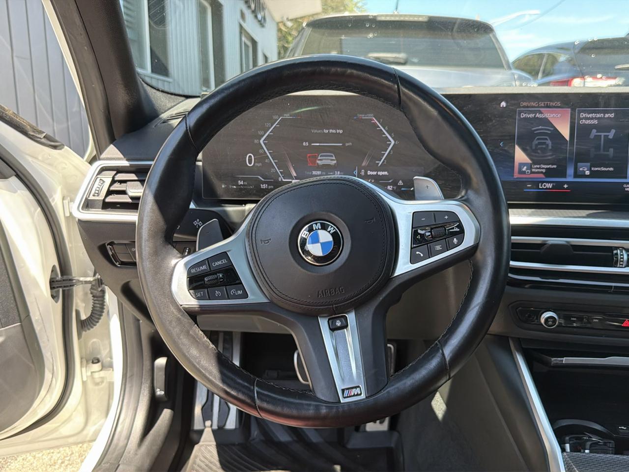 BMW 3 Series 330i xDrive Sedan 2023