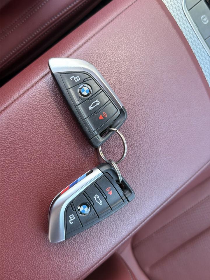 BMW 3 Series 330i xDrive Sedan 2023