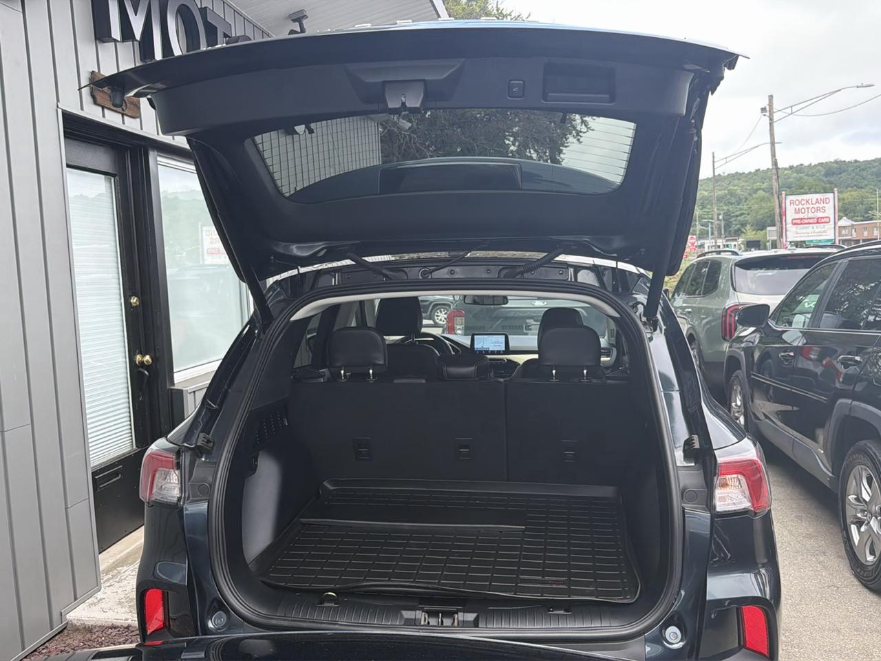 Ford Escape Titanium Plug-In Hybrid FWD 2022