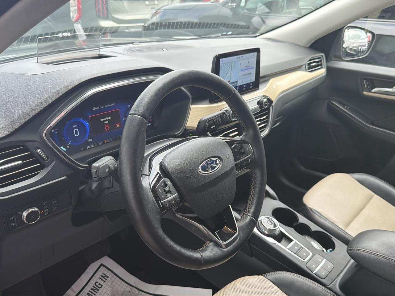Ford Escape Titanium Plug-In Hybrid FWD 2022