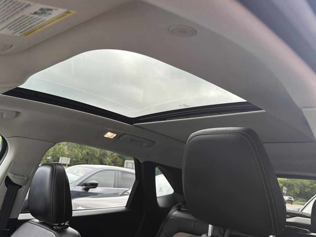 Ford Escape Titanium Plug-In Hybrid FWD 2022