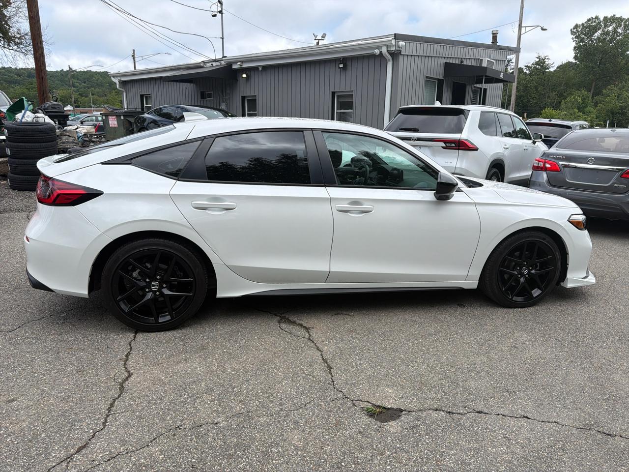 Honda Civic Hatchback Sport CVT 2025