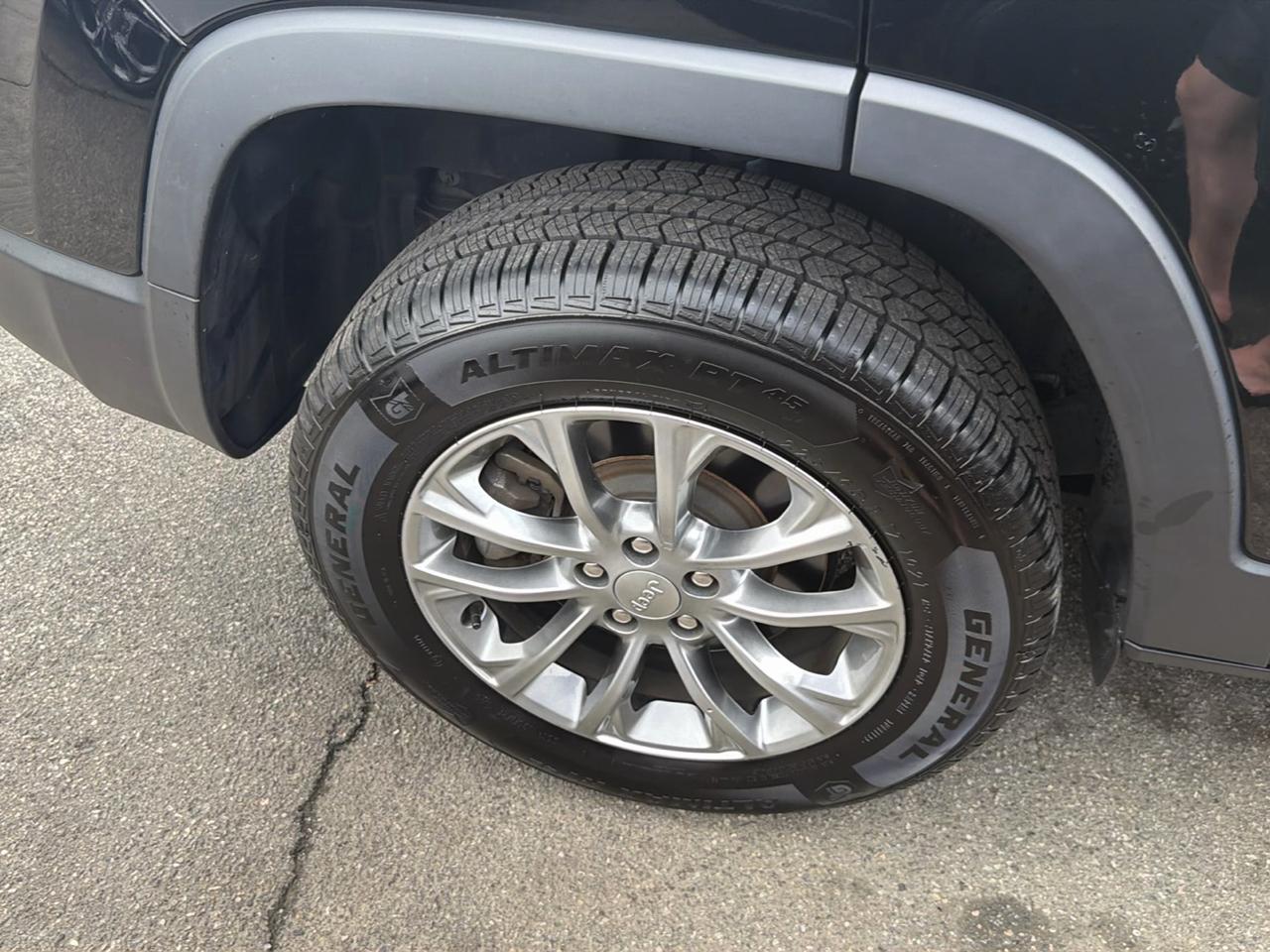 Jeep Cherokee Latitude Lux 4x4 2021