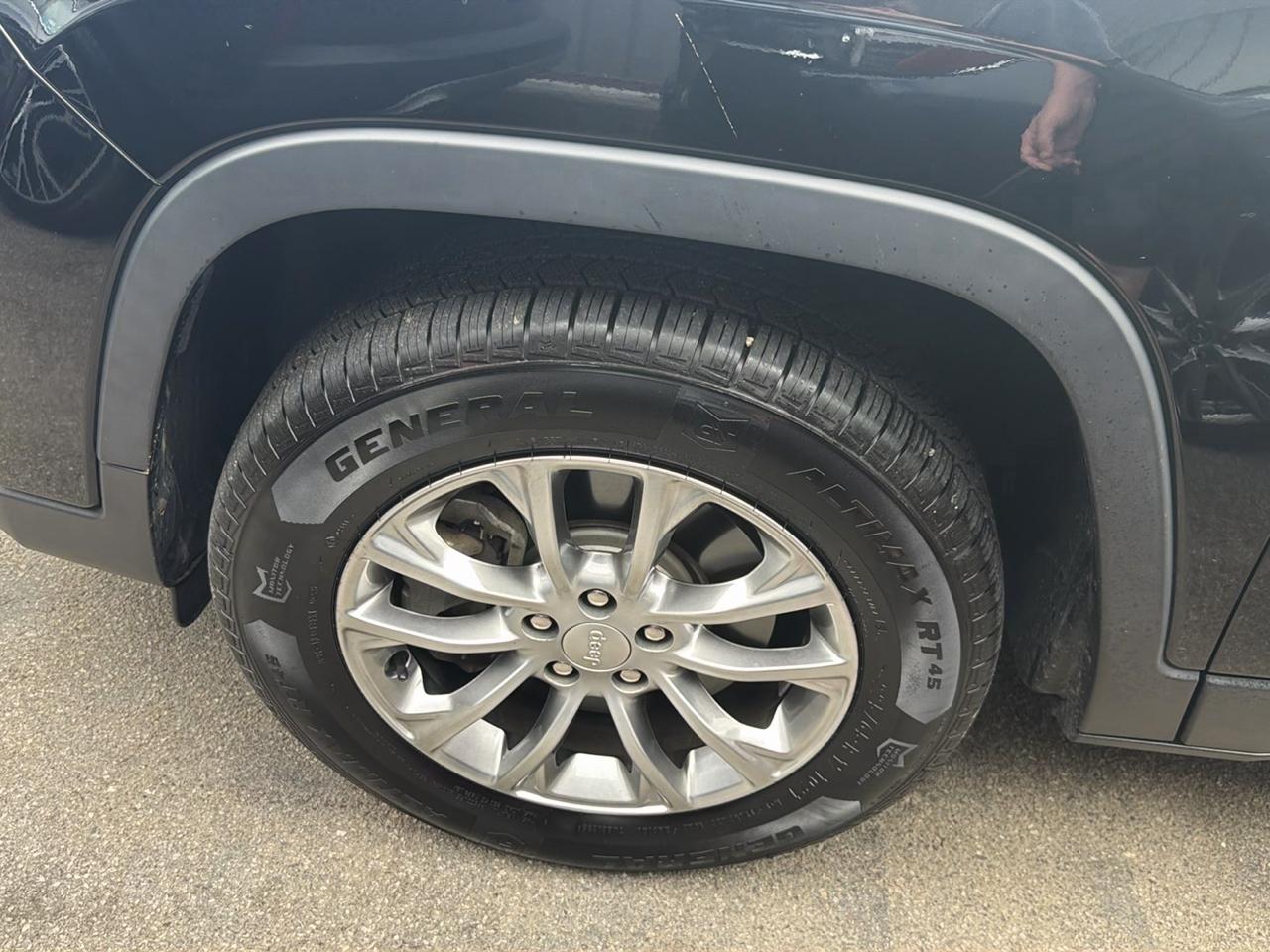 Jeep Cherokee Latitude Lux 4x4 2021