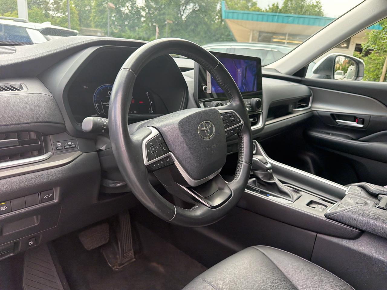 Toyota Grand Highlander Platinum AWD (Natl) 2024