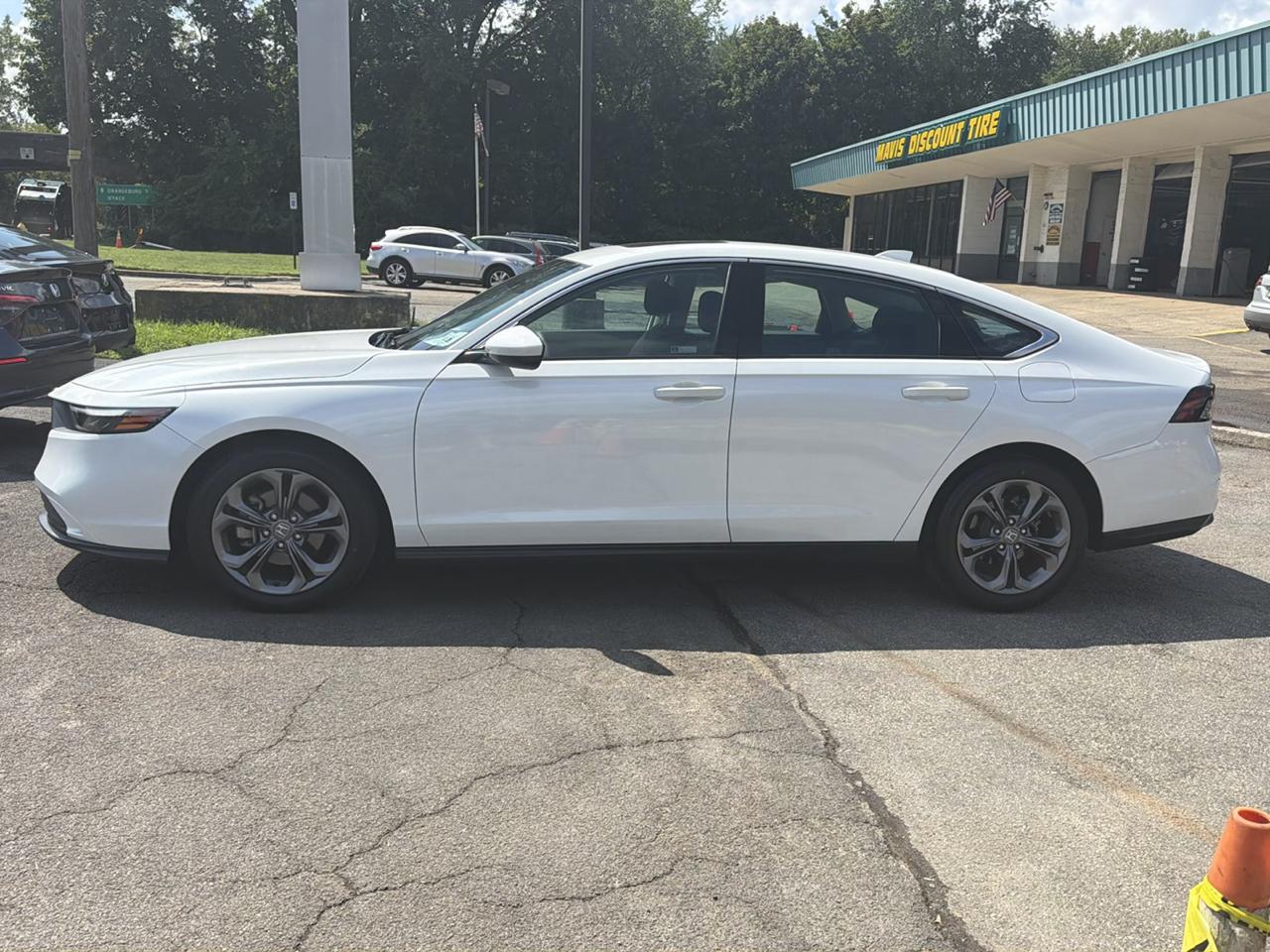Honda Accord Sedan EX CVT 2024