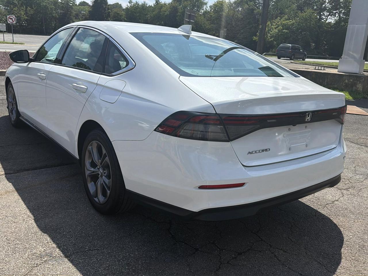 Honda Accord Sedan EX CVT 2024