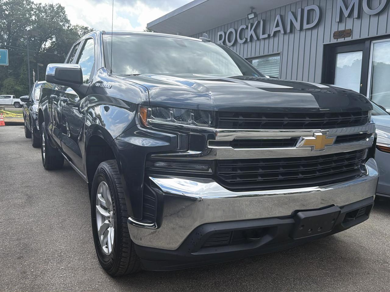 Chevrolet Silverado 1500 4WD Double Cab 147" LT 2020