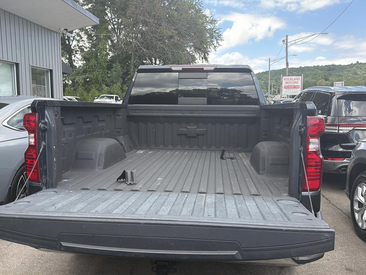 Chevrolet Silverado 1500 4WD Double Cab 147" LT 2020