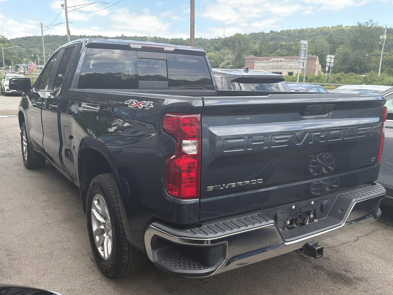 Chevrolet Silverado 1500 4WD Double Cab 147" LT 2020